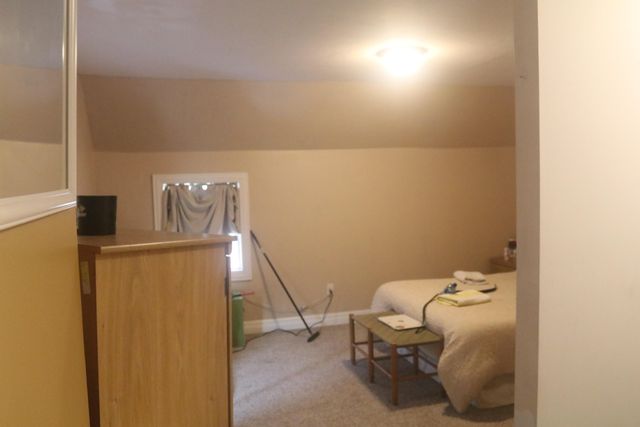 637 Leonard Street Ne, Belmont Twp, MI 49503