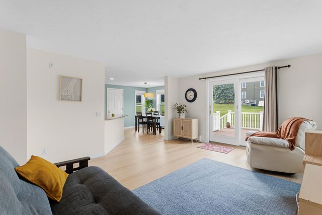 1 Bartlett Road, Stratham, NH 03885