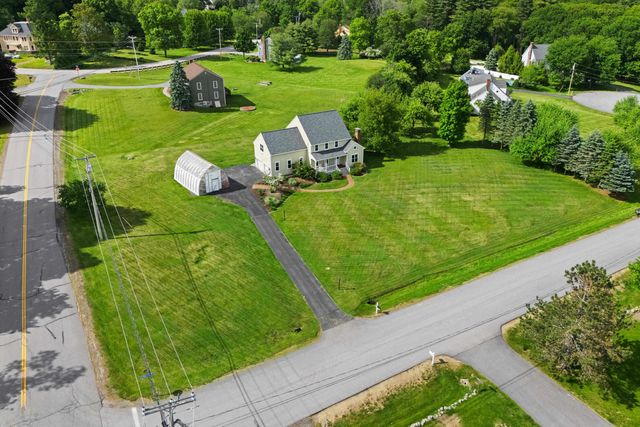 1 Bartlett Road, Stratham, NH 03885