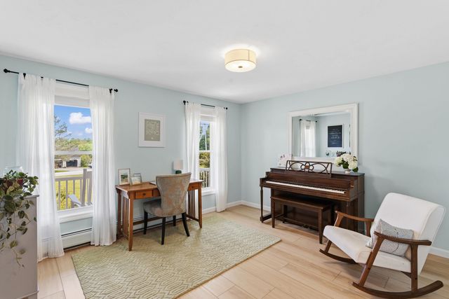 1 Bartlett Road, Stratham, NH 03885