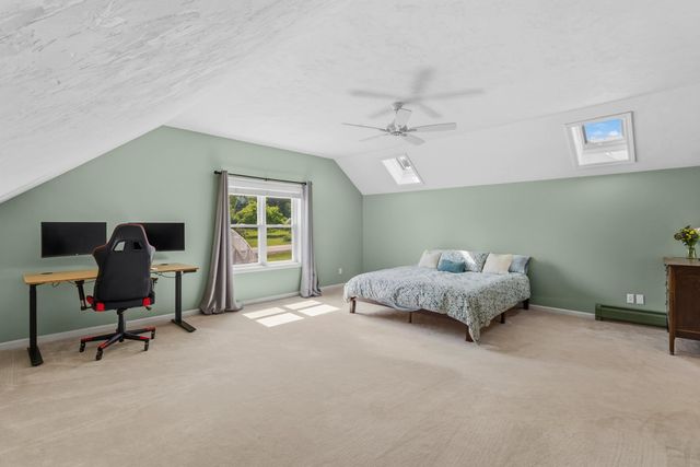 1 Bartlett Road, Stratham, NH 03885