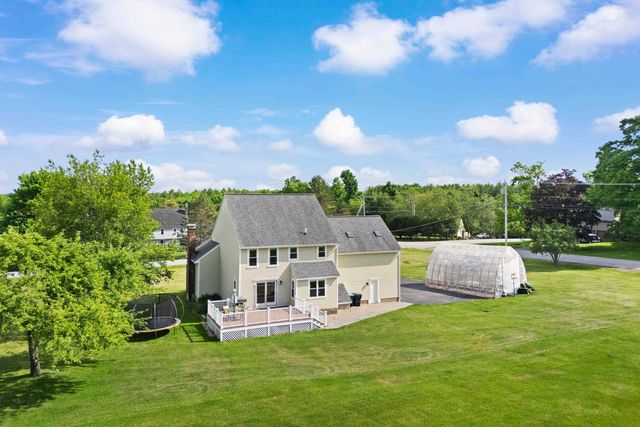 1 Bartlett Road, Stratham, NH 03885