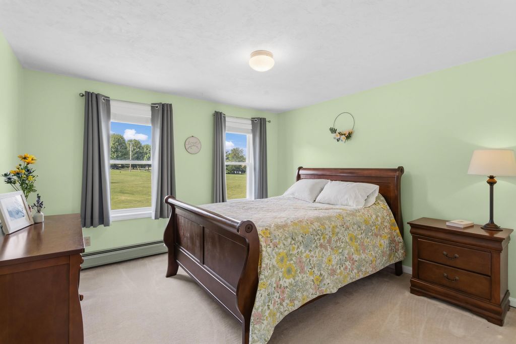 Image 37 of property listing at 1 Bartlett Road, Stratham, NH 03885