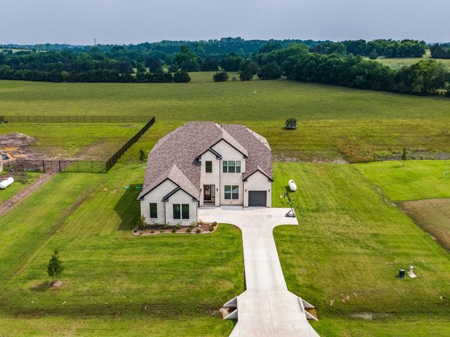 1819 Limestone Lane, Van Alstyne, TX 75495