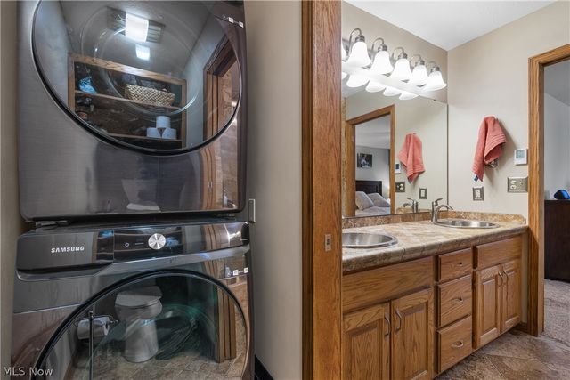 6807 Grant Drive, Westfield Center, OH 44251