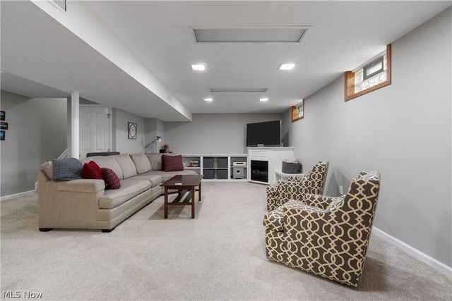6807 Grant Drive, Westfield Center, OH 44251