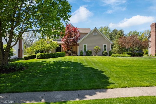 6807 Grant Drive, Westfield Center, OH 44251