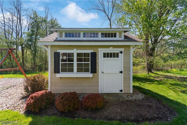 6807 Grant Drive, Westfield Center, OH 44251