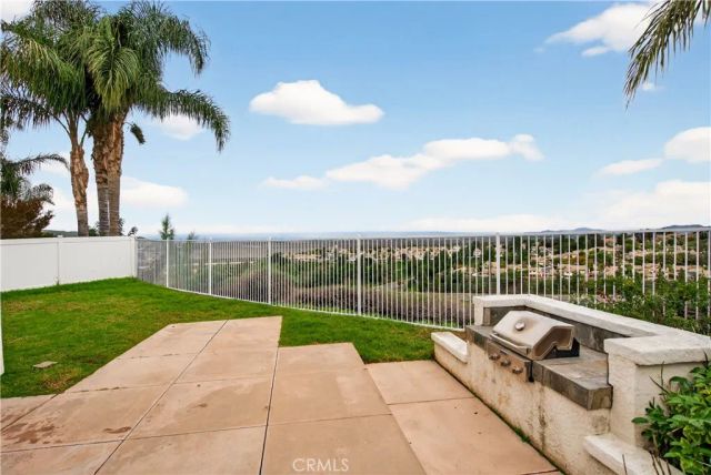 3611 San Mateo, Corona, CA 92882