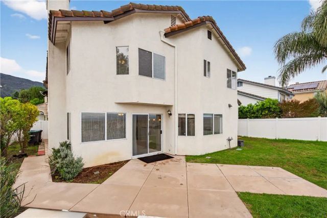 3611 San Mateo, Corona, CA 92882
