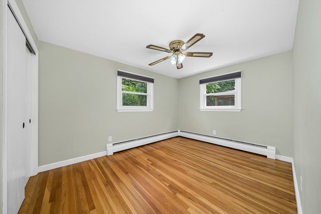 566 Main St, Stoneham, MA 02180