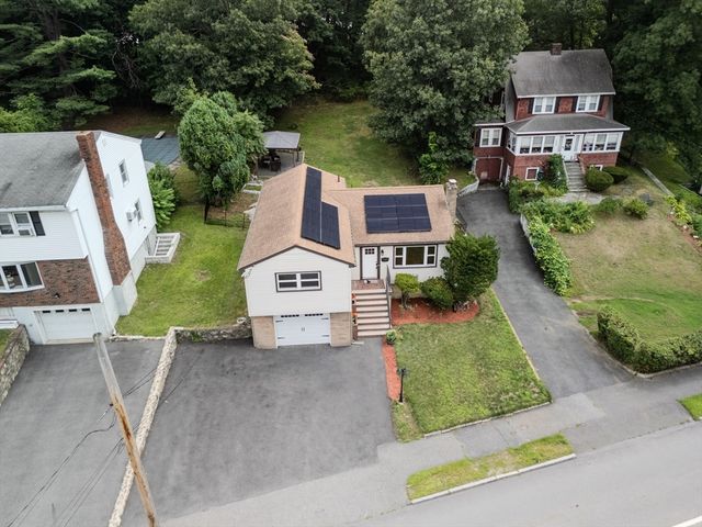 566 Main St, Stoneham, MA 02180