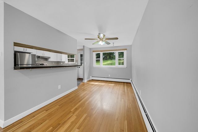 566 Main St, Stoneham, MA 02180