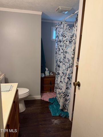 155 West Central, Bristol, TN 37620