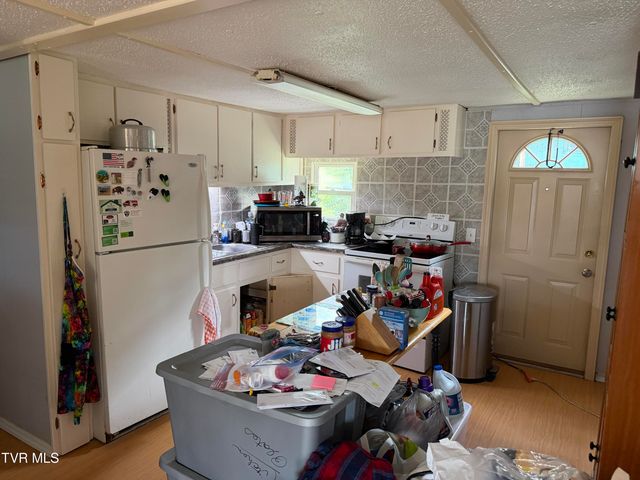 155 West Central, Bristol, TN 37620