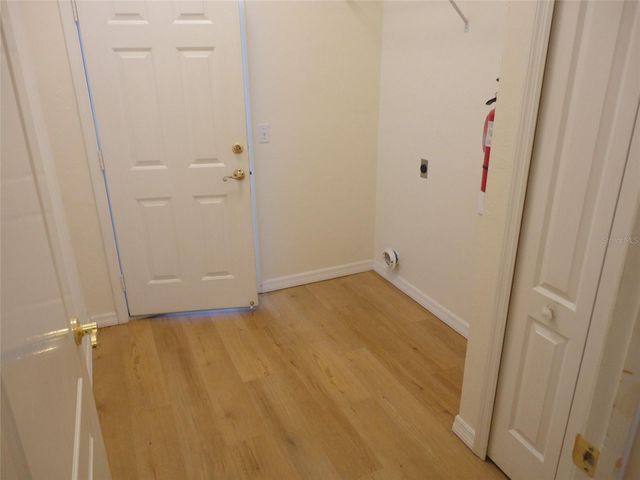 1112 NW 58TH TERRACE, Gainesville, FL 32605