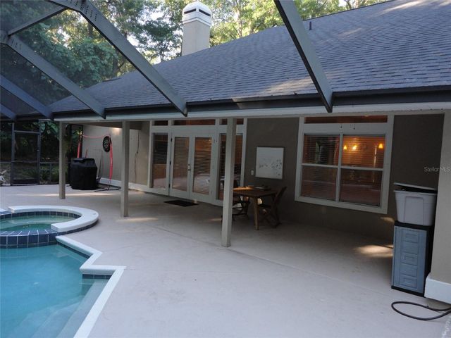 1112 NW 58TH TERRACE, Gainesville, FL 32605