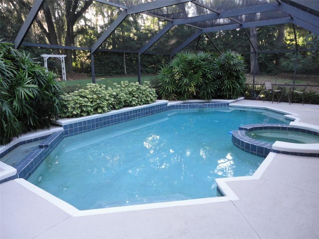 1112 NW 58TH TERRACE, Gainesville, FL 32605