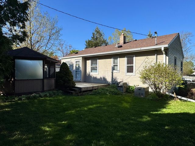 782 Howard Street N, Saint Paul, MN 55119