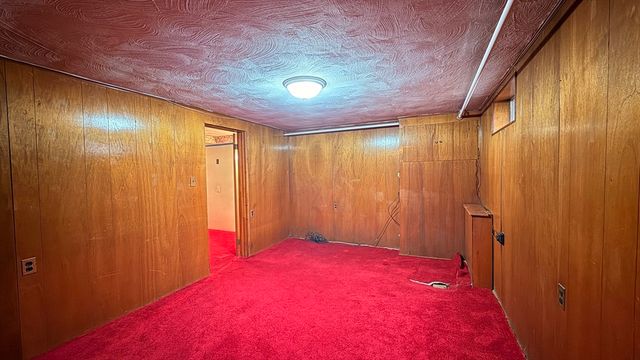 27 Ralwood Rd, Boston, MA 02136