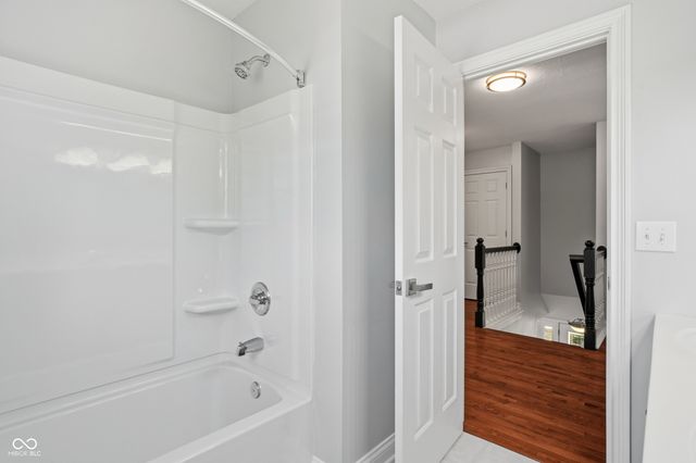 10235 Bent Creek Court, Fishers, IN 46037