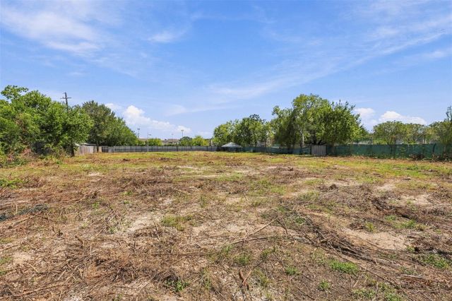 3430 Rockyridge Drive, Houston, TX 77063