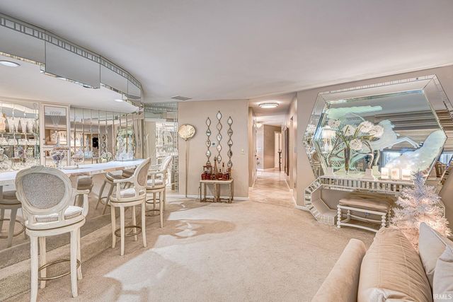 300 Stonegate Road, Evansville, IN 47711