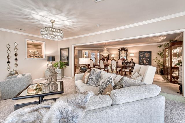 300 Stonegate Road, Evansville, IN 47711