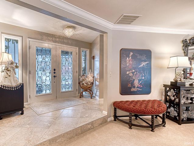 300 Stonegate Road, Evansville, IN 47711