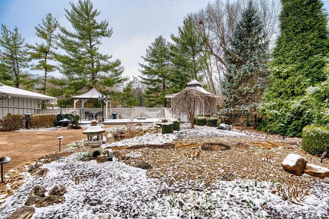 300 Stonegate Road, Evansville, IN 47711