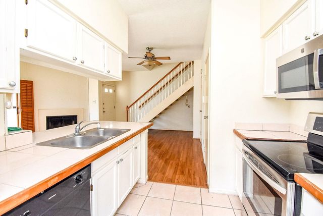 7575 Cambridge Street 1004, Houston, TX 77054