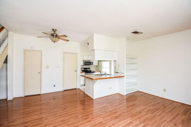 7575 Cambridge Street 1004, Houston, TX 77054