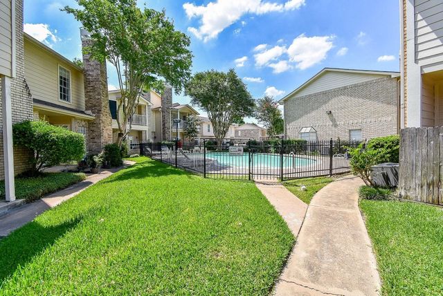 7575 Cambridge Street 1004, Houston, TX 77054