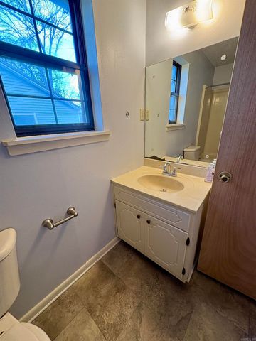 116 N Sawmill Road, Searcy, AR 72143