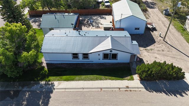 812 7th Street S, Shelby, MT 59474 property photo