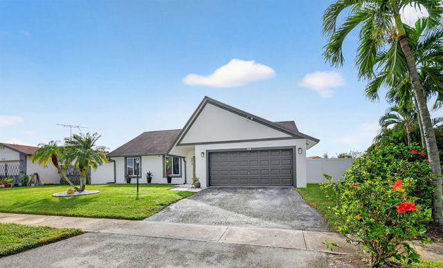 3618 Valley Way, West Palm Beach, FL 33406