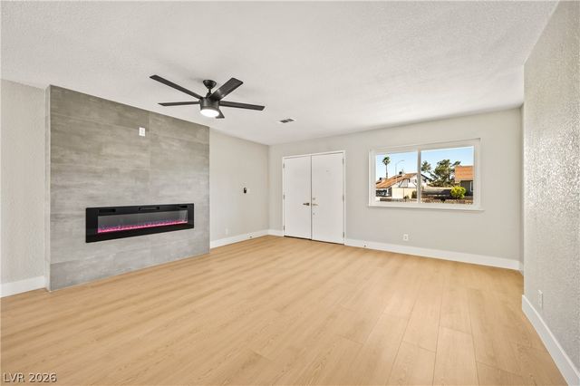 7700 Peacock Avenue, Las Vegas, NV 89145