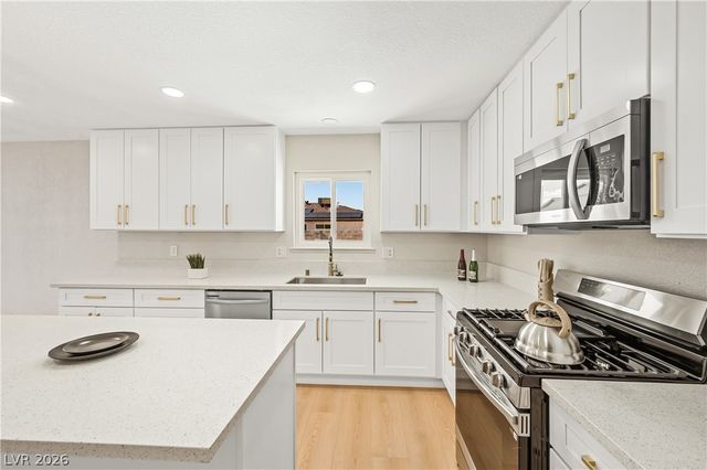 7700 Peacock Avenue, Las Vegas, NV 89145