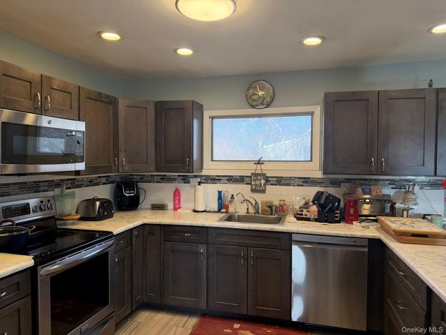 5 Denise Drive, East Patchogue, NY 11772