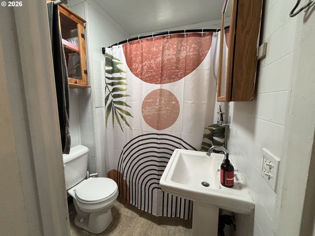 39465 PROCTOR Blvd, Sandy, OR 97055