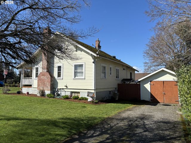 39465 PROCTOR Blvd, Sandy, OR 97055