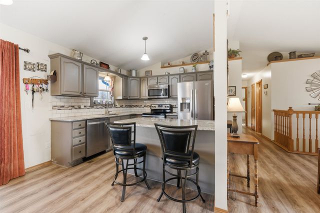 4513 S Richmond Cir, Wichita, KS 67217