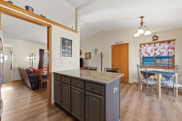 4513 S Richmond Cir, Wichita, KS 67217