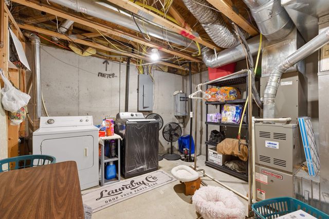 4513 S Richmond Cir, Wichita, KS 67217