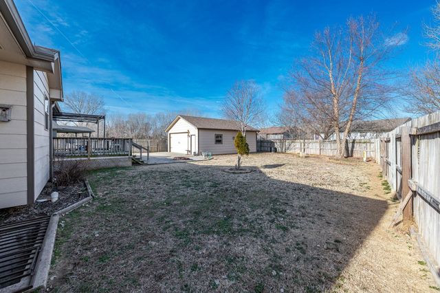 4513 S Richmond Cir, Wichita, KS 67217