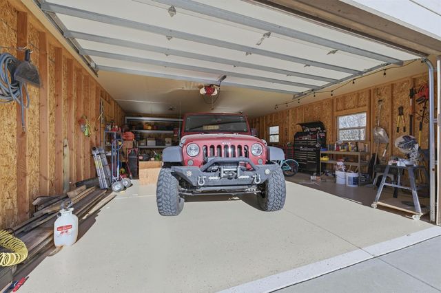 4513 S Richmond Cir, Wichita, KS 67217