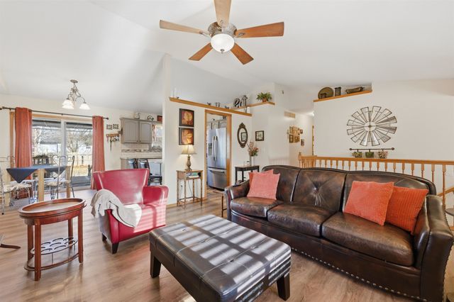 4513 S Richmond Cir, Wichita, KS 67217