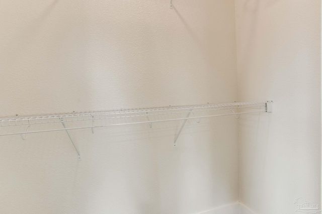 16 S M St, Pensacola, FL 32502