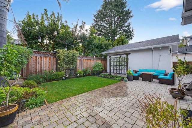 16982 Kennedy Road, Los Gatos, CA 95032