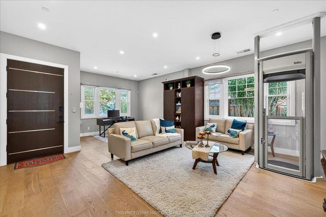 16982 Kennedy Road, Los Gatos, CA 95032